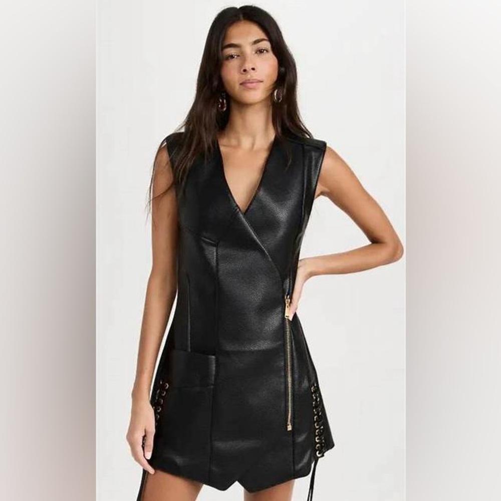 Yesenia Vest Mini Dress in Black
SIMKHAI